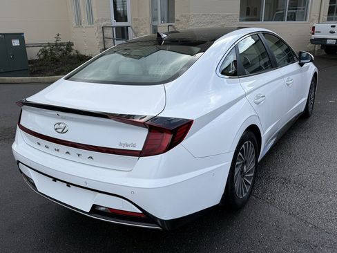 Used 2022 Hyundai Sonata Limited image 3