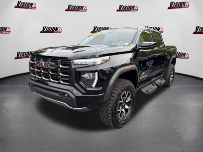 Used 2025 GMC Canyon AT4 w/ AT4X Package