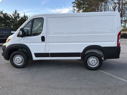 New 2026 RAM ProMaster 1500 w/ Convenience Group image 7