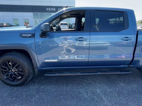 Used 2025 GMC Sierra 1500 Elevation AWD/4WD image 4