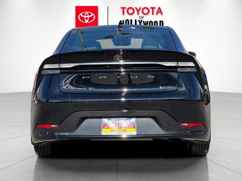New 2026 Toyota Prius Plug-In Hybrid image 5