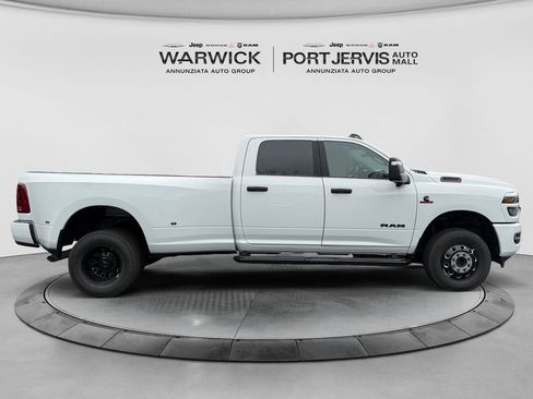Used 2026 RAM 3500 Big Horn AWD/4WD image 6