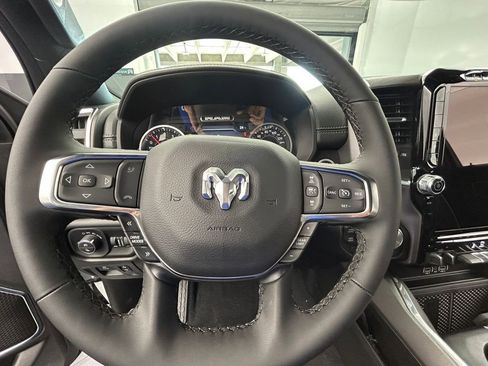 New 2026 RAM 1500 Laramie AWD/4WD image 26