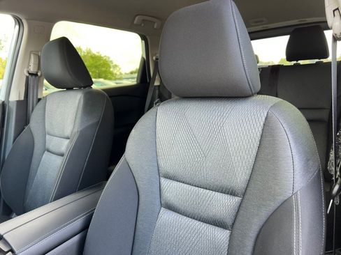 New 2026 Nissan Rogue SV image 10