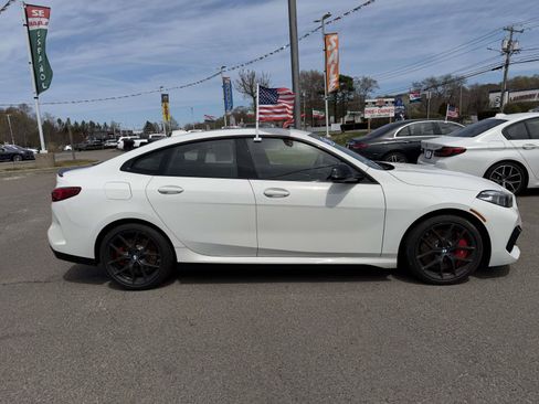 Used 2022 Audi A4 2.0T Premium Plus w/ Premium Plus Package AWD/4WD image 31