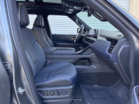 Used 2026 INFINITI QX80 4WD image 16