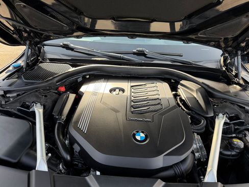 Used 2020 BMW 740i w/ Premium Package image 29