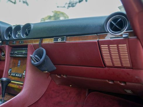 Used 1989 Mercedes-Benz 560 SL image 40