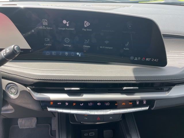 Certified 2025 Cadillac XT4 Premium Luxury FWD image 25