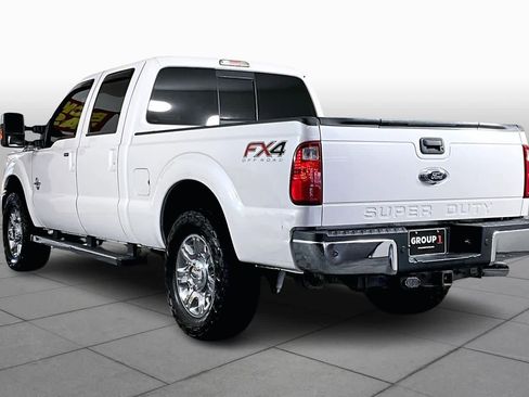 Used 2014 Ford F250 Lariat w/ Lariat Ultimate Package image 10