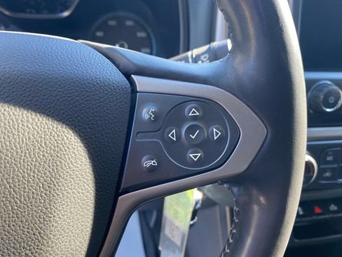 Used 2022 Chevrolet Colorado Z71 AWD/4WD image 20