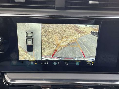 Certified 2022 GMC Sierra 1500 AT4X image 23