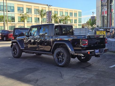 New 2026 Jeep Gladiator Willys image 5