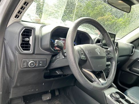 Used 2021 Ford Bronco Sport Outer Banks w/ Outer Banks Package AWD/4WD image 10
