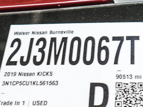 Used 2019 Nissan Kicks SR w/ SR Premium Package FWD image 28