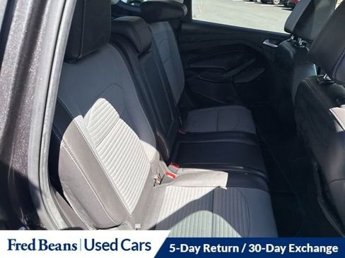 Used 2017 Ford Escape SE w/ Equipment Group 201A AWD/4WD image 13