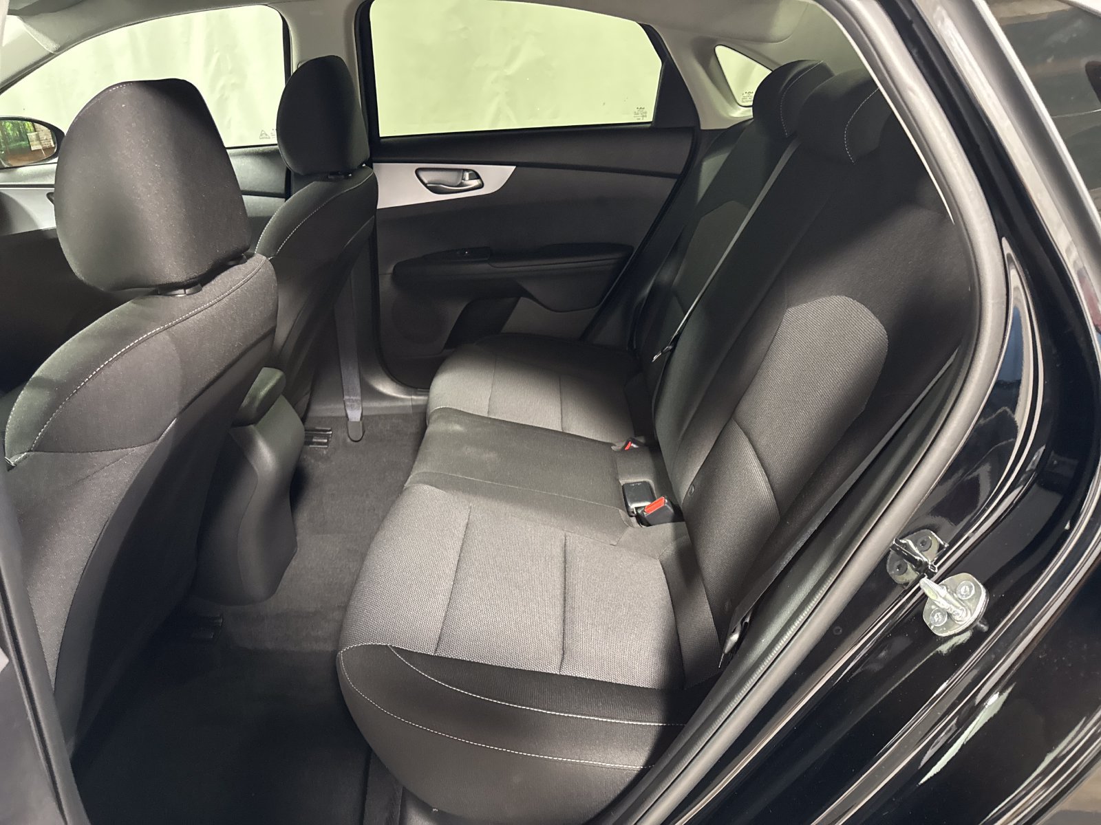 Certified 2024 Kia Forte LXS FWD image 5