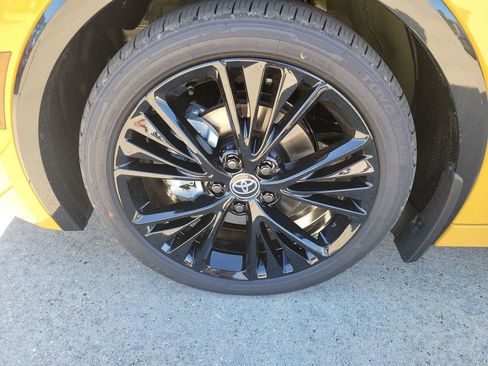 New 2026 Toyota Prius Plug-In Hybrid image 27