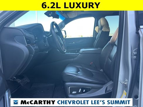 Used 2019 Cadillac Escalade Luxury image 22