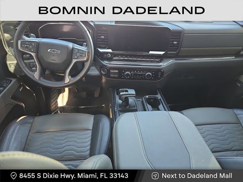 Used 2025 Chevrolet Silverado 1500 ZR2 w/ Technology Package image 17