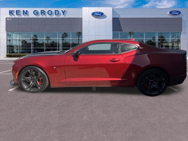Used 2019 Chevrolet Camaro SS RWD image 5