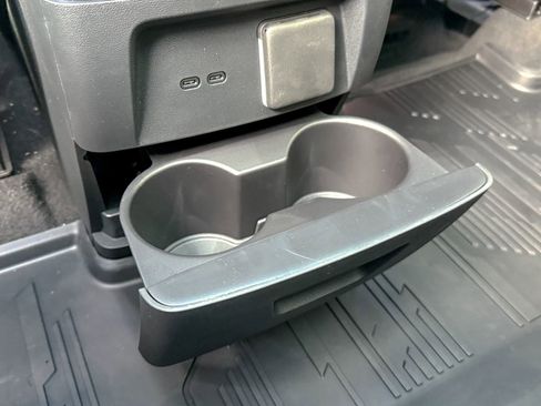 New 2026 Cadillac Vistiq Sport w/ LPO, Floor Liner Package image 35