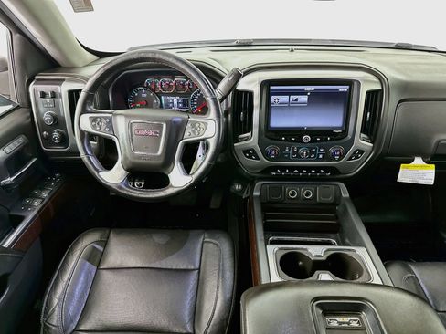 Used 2018 GMC Sierra 1500 SLT AWD/4WD image 23