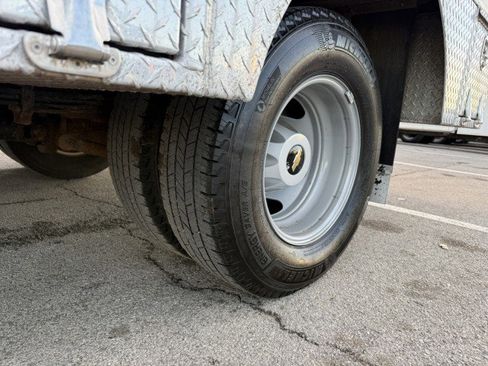 Used 2015 Chevrolet Silverado 3500 W/T w/ WT Convenience Package image 6