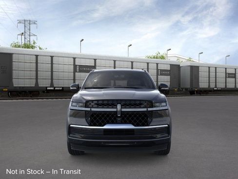 New 2026 Lincoln Navigator Reserve AWD/4WD image 7
