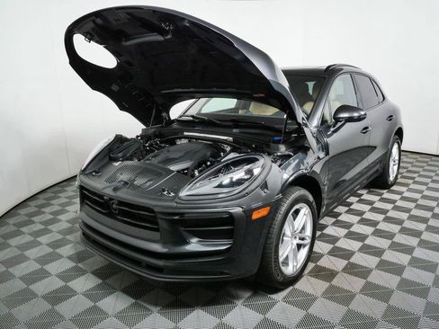 Certified 2026 Porsche Macan Turbo AWD/4WD image 34