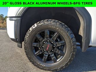 Used 2024 GMC Sierra 2500 AT4 video 2