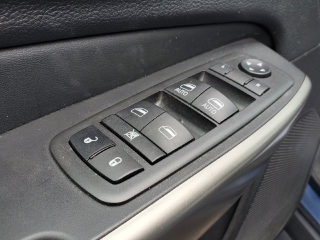 Certified 2021 Jeep Cherokee Latitude Lux 80th Anniv w/ Quick Order Package 26U 80TH AWD/4WD image 5