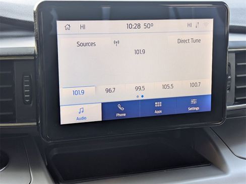 Used 2020 Ford Explorer XLT w/ Equipment Group 202A image 17