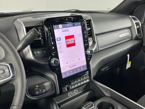 New 2026 RAM 2500 Big Horn AWD/4WD image 20