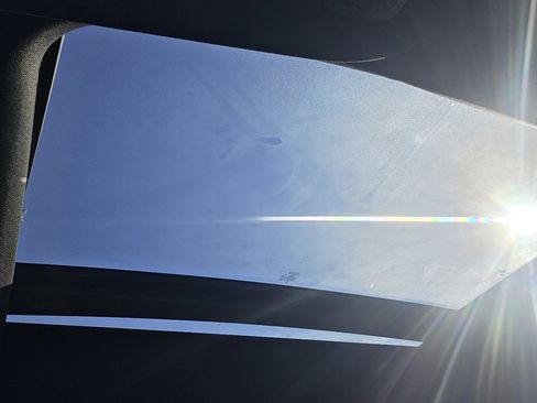 Used 2024 Ford F250 Platinum w/ FX4 Off-Road Package image 25