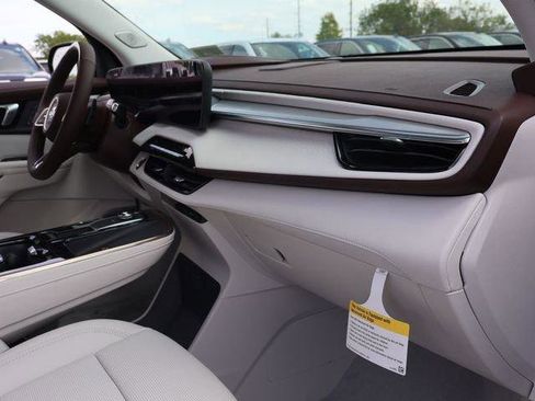 New 2026 Buick Enclave Avenir AWD/4WD image 8