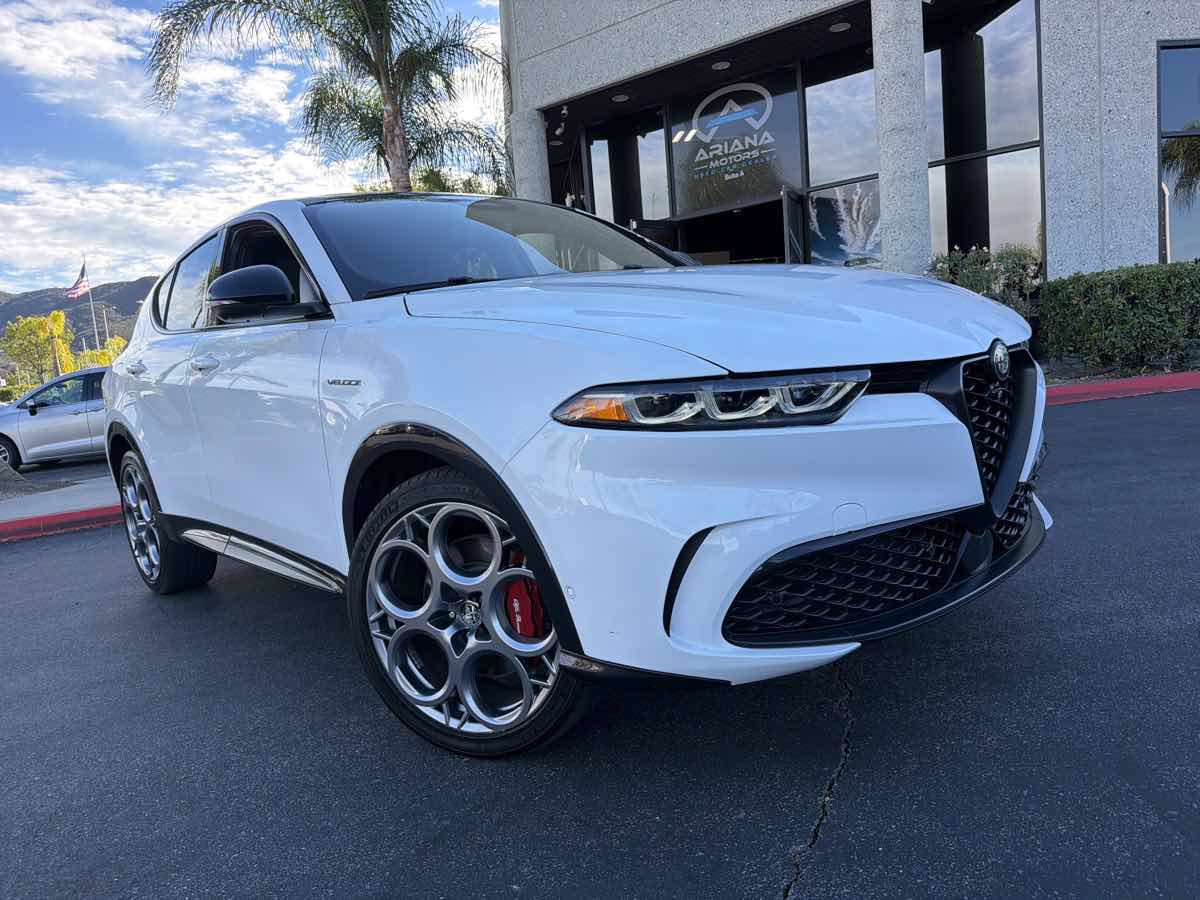 Used 2024 Alfa Romeo Tonale Ti w/ Active Assist Package AWD/4WD image 13