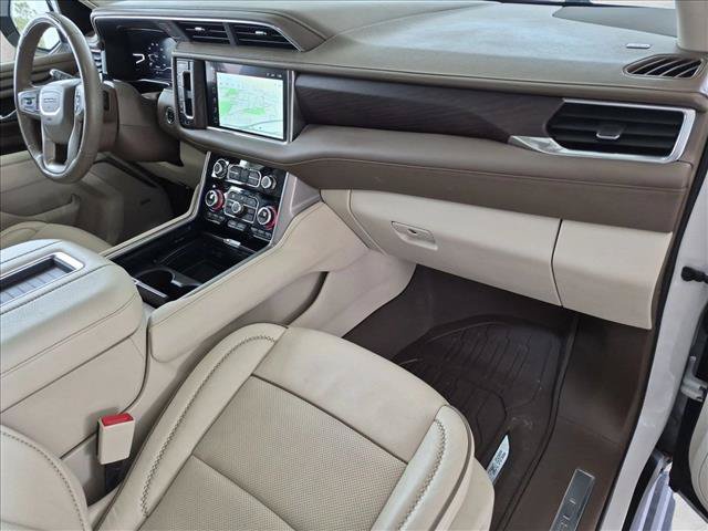Used 2023 GMC Yukon Denali w/ Denali Reserve Package AWD/4WD image 24