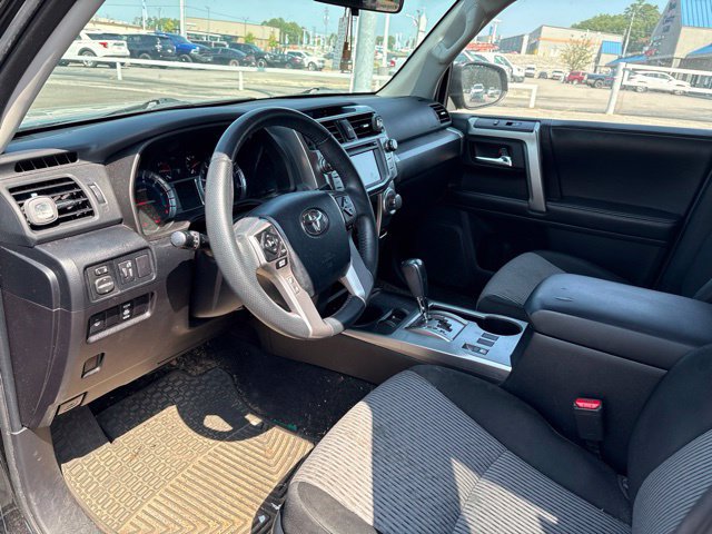 Used 2016 Toyota 4Runner SR5 RWD image 8