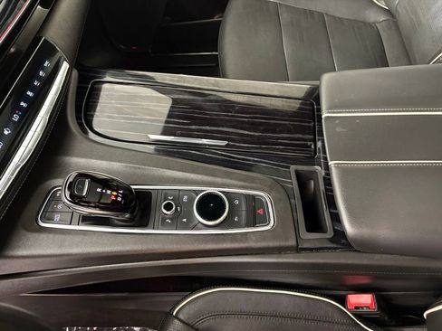 Used 2023 Cadillac Escalade ESV Sport image 31