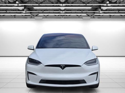 Used 2023 Tesla Model X AWD/4WD image 4