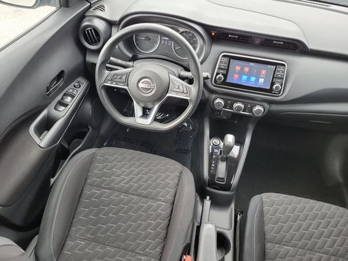 Certified 2022 Nissan Kicks S FWD image 19