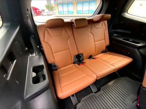 Used 2024 Kia Telluride EX X-Line AWD/4WD image 25