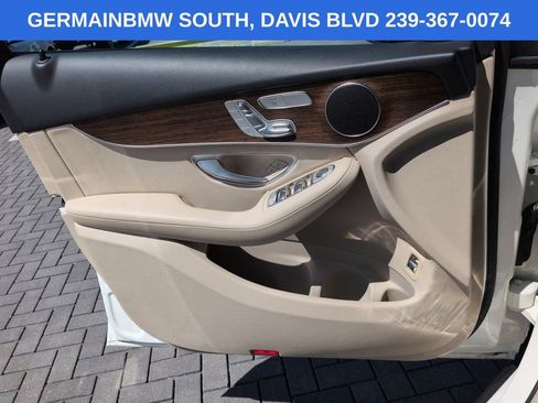 Used 2022 Mercedes-Benz GLC 300 image 28