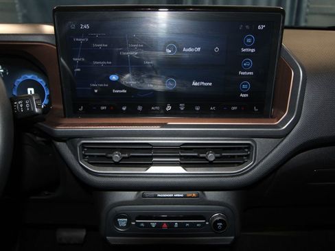 Used 2025 Ford Bronco Sport Outer Banks w/ Outer Banks Tech Package+ AWD/4WD image 16