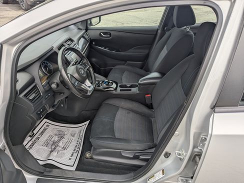 Used 2019 Nissan Leaf SV w/ SV All Weather Package image 13