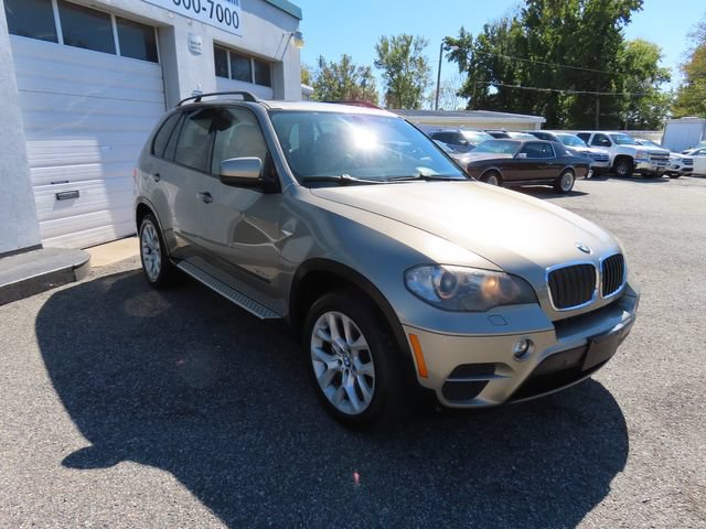 Used 2011 BMW X5 xDrive35i AWD/4WD image 3