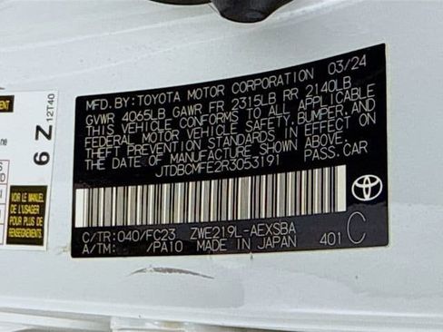 Certified 2024 Toyota Corolla SE w/ SE Package image 30