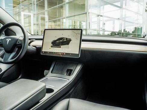 Used 2023 Tesla Model 3 Performance AWD/4WD image 23