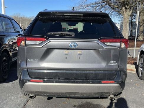 Used 2022 Toyota RAV4 XSE image 3